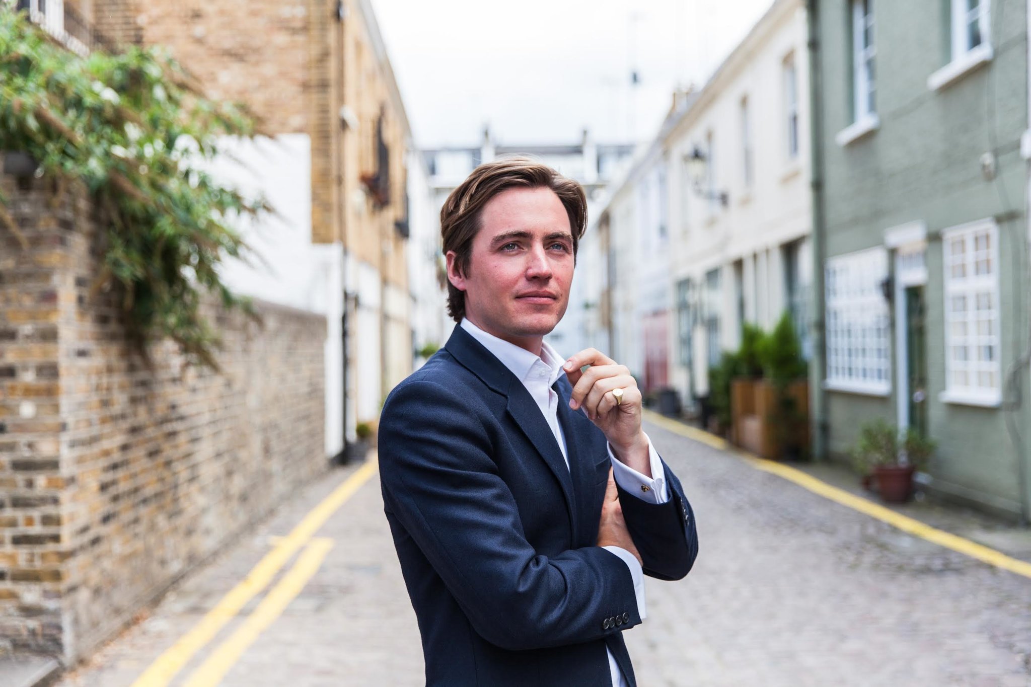 real estate Surrey broker