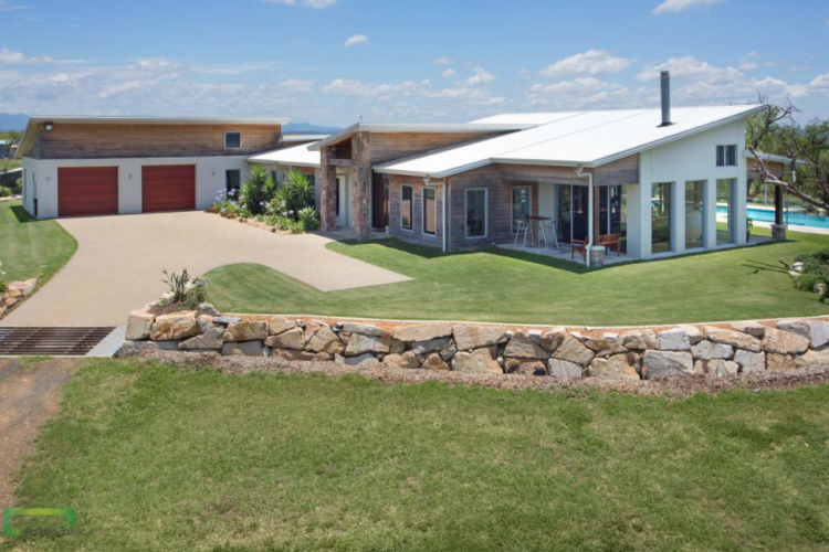 Builders Specialising in Acreage Homes